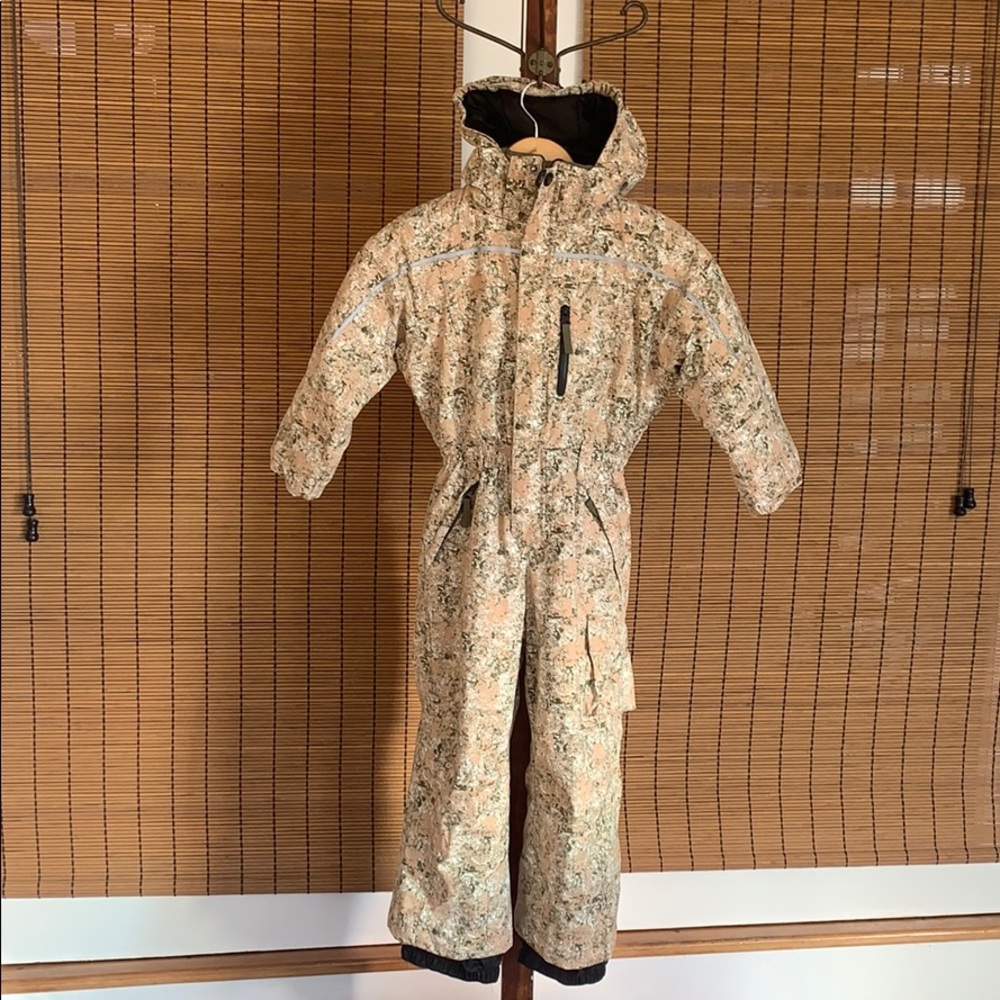 4T insulated/waterproof one-piece snowsuit